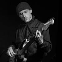 Experienced Bass Player