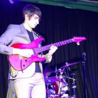 Guitarist Available For Cruise Ship Bands  (photo 1)