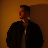 Felix Mendel: Singer-Pianist (photo 2)