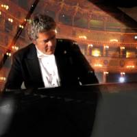 Myron Romanul (photo 1)