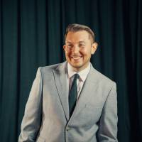 Luke Greenhalgh - Swing & Jazz Singer (photo 3)